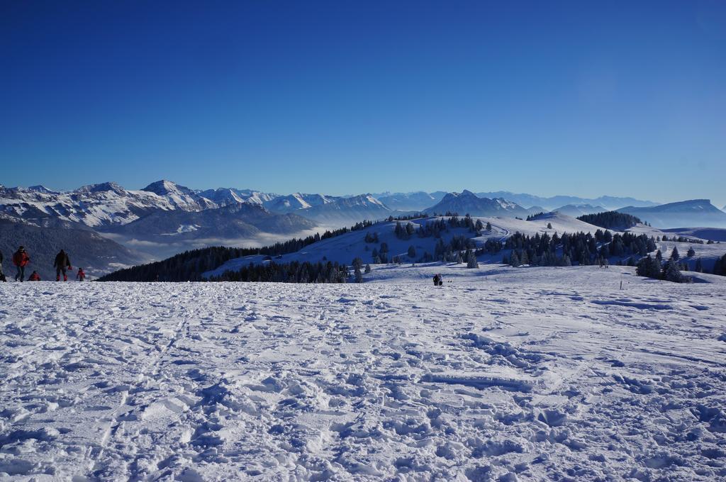Le Pre Du Lac Saint-Jorioz Luaran gambar